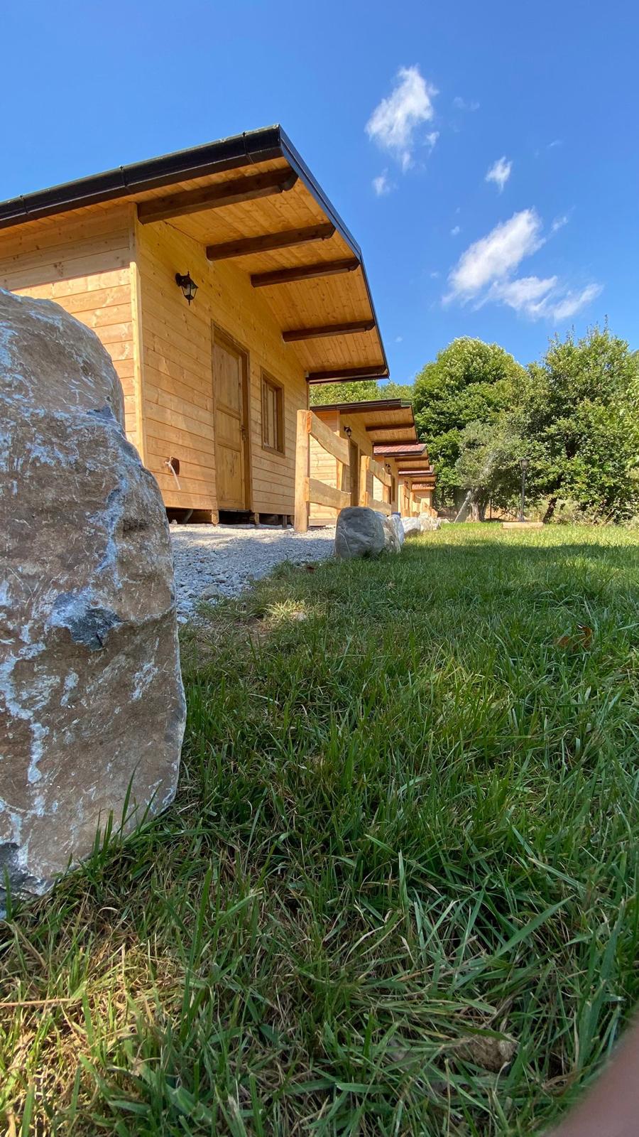 Bungalow in legno nella natura